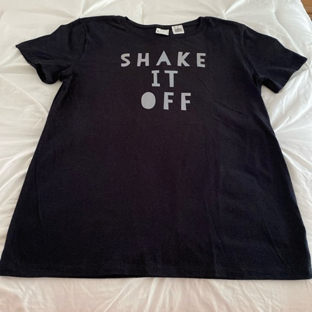 Shake it off‎ women’s tee shirt S